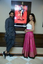 Harshvardhan Kapoor, Saiyami Kher at Mirzya press conference in delhi on n26th Sept 2016 (104)_57ea9bada59a5.jpg