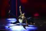 Ranbir Kapoor on the sets of Dance 2 plus finale on 25th Sept 2016 (79)_57eab0ea381ca.JPG