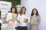 Twinkle Khanna during the launch of Godrej Nature_s Basket Healthy Alternatives products in Mumbai on 27th Sept 2016 (35)_57ec01ad1d3df.JPG