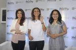 Twinkle Khanna during the launch of Godrej Nature_s Basket Healthy Alternatives products in Mumbai on 27th Sept 2016 (49)_57ec01b64d029.JPG
