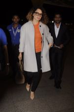 Kangana Ranaut leaves for 2 month to usa for simean movie shoot on 3rd Oct 2016 (1)_57f3a6d479c53.JPG