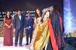 Aishwarya Rai Bachchan at Outlook Business Women Awards on 7th Oct 2016 (150)_57f899152950b.JPG