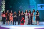 Aishwarya Rai Bachchan at Outlook Business Women Awards on 7th Oct 2016 (219)_57f89bc104a76.JPG