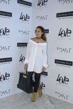 Amrita Arora at Love Generation launch at Shoppers Stop on 7th Oct 2016 (39)_57f89fe1afede.JPG
