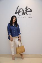 Maheep Kapoor at Love Generation launch at Shoppers Stop on 7th Oct 2016 (72)_57f8a05c3f09b.JPG