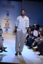 Model walk the ramp for Gaurav Jai Gupta show at AIFW on 13th Oct 2016 (10)_5800c1f920718.jpg