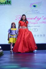 at Smile Foundation charity fashion show on 13th Oct 2016 (66)_5800d1b747e8c.JPG
