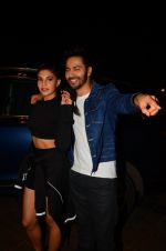 Jacqueline Fernandez, Varun Dhawan during the success party of the film Dishoom on 14th Oct 2016 (34)_5802274304fb8.JPG