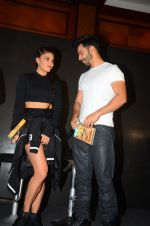 Jacqueline Fernandez, Varun Dhawan during the success party of the film Dishoom on 14th Oct 2016 (67)_5802277064209.JPG