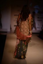 Model walk the ramp for Asheema Leena show on day 2 of AIFW on 14th Oct 2016 (4)_580213590ca18.jpg