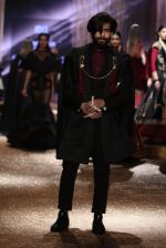 Model walk the ramp for JJ Valaya Show grand finale at amazon India Fashion Week on 16th Oct 2016 (46)_5804c63e118fe.jpg