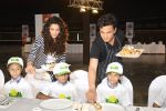 Saiyami Kher and Chef Vikas Khanna for world food day event by smile foundation at Quaker on 16th Oct 2016 (65)_5804c2783fc9f.JPG