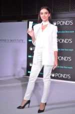 Amy Jackson at Ponds Institute new products launch in four Seasons, Worli on 17th Oct 2016 (185)_580628b0a0017.JPG