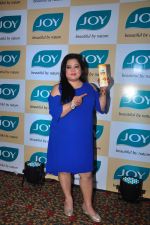 Bharti Singh endorse Joy cosmetics on 18th Oct 2016 (12)_58062bd0c149e.JPG