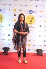 Ayesha Jhulka at the Jio MAMI 18th Mumbai Film Festival on 21st Oct 2016 (4)_580b62988e5c5.JPG