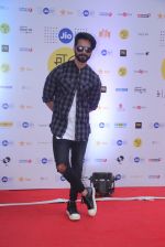 Shahid Kapoor at Mami Film Festival 2016 on 23rd Oct 2016 (18)_580db0ffb04f2.JPG