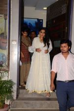 Vidya Balan snapped in her diwali look for Kahani 2 promotions on 28th Oct 2016 (3)_5814c320a9961.JPG