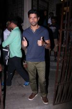 Farhan Akhtar snapped at Rock on 2 dubbing on 29th Oct 2016 (17)_58172f807fa9b.jpg