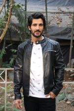 Aashim Gulati at the promotion of film Tum Bin II on the sets of Sony TV reality show Super Dancer on 7th Nov 2016 (11)_582193a776655.jpg