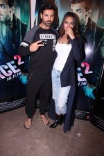 John Abraham, Sonakshi Sinha with Cast of Force 2 spotted at Mehboob Studio in Bandra on 9th Nov 2016 (104)_58247b153f51e.JPG