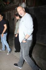 Loy Mendonsa at Farhan Akhtar_s bash in Mumbai on 10th Nov 2016 (57)_58256af8d2599.jpg