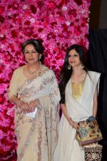 Sharmila Tagore at Lux Golden Rose Awards 2016 on 12th Nov 2016 (35)_5828569df152e.JPG