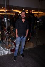 Siddhanth Kapoor at Tanveer Bookwala_s book launch on 1st Dec 2016 (128)_58423091bf323.JPG