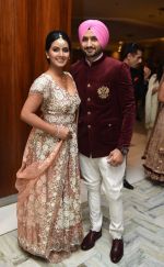 Bhajji & Geeta Basra at Yuvraj Singh and Hazel Keech Wedding Reception on 7th Dec 2016_58490e39828bb.jpg
