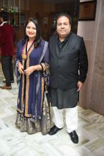Rajiv Shukla & Anuradha Prasad singh at Yuvraj Singh and Hazel Keech Wedding Reception on 7th Dec 2016_58490e4293a10.jpg