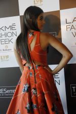 Pooja Hegde at Lakme fashion week model auditions on 14th Dec 2016 (2)_58525bd3a8e7d.JPG