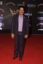 Udit Narayan at Sansui COLORS Stardust Awards_5858d1cb12e7e.JPG