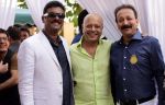 Pratap Sarnaik, Naved Jaffrey & Baba Siddique at Harvey India_s Christmas Brunch hosted by Joe Rajan._585a1c9de62bd.JPG