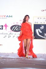 Ravee Gupta walk for Lakshyam show at Brand of the Year Awards on 21st Dec 2016 (199)_585b8be7cd24f.JPG