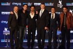 Shah Rukh Khan at a press meet to announce Indian Academy Awards on 21st Dec 2016 (55)_585b8a40332e1.JPG