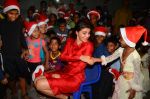 Jacqueline Fernandez at big fm Xmas event on 22nd Dec 2016 (7)_585cbe9bc130f.jpg