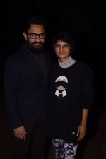 Aamir Khan and Kiran Rao at panchagani on 29th Dec 2016 (3)_586603e7a2733.jpg