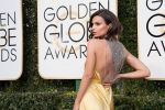 celeb at 74th Golden Globe Awards on 8th Jan 2017 (124)_5873566d9befa.jpg