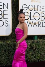 celeb at 74th Golden Globe Awards on 8th Jan 2017 (70)_58735a3107882.jpg