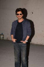 Srk photo shoot on 18th Jan 2017 (6)_58805e7645564.jpg