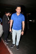 Bhushan Kumar snapped at airport on 30th Jan 2017 (20)_5890303da2bb7.jpg