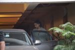 Rhea Kapoor snapped in Mumbai on 31st Jan 2017 (4)_589189ac68dce.JPG
