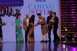 Varun Dhawan walk the Ramp For Cancer Patients at Fevicol Caring with Style on 26th Feb 2017 (24)_58b3df48017bf.JPG