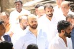 Rohit Shetty at the Furneral Of Sunil Shetty_s Father Veerappa T Shetty on 2nd March 2017 (104)_58b936945a1e6.JPG