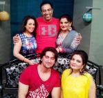 Vibha Bhagat,Vindu Dara Singh, Payal Goga Kapoor,  Shaad Randhawa &  Sheeba in a hilarious comedy drama Hello Darling at Surat_58c39a3c34210.jpg