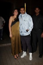 at the Success Party of Badrinath Ki Dulhania hosted by Varun on 16th March 2017  (3)_58cb92a782d35.JPG