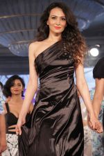 Dipannita Sharma at Designer Nidhi Munim Summer Collection Fashion Week on 18th March 2017 (45)_58ce7a63e2abb.JPG