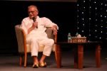 Gulzar At whistling Wood international Interact To Student on 23rd March 2017 (35)_58d519dc1e1ab.JPG