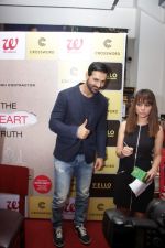 John Abraham at DR.Aashish Contractor Book Launch on 24th March 2017 (78)_58d62493ed3b8.JPG