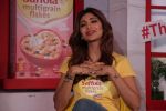 Shilpa Shetty at the Launch Of Saffola New Product on 25th March 2017 (17)_58d79f8f12682.JPG