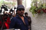  Irrfan Khan Spotted at Sunny Super Sound on 30th March 2017 (8)_58de367587e3e.JPG